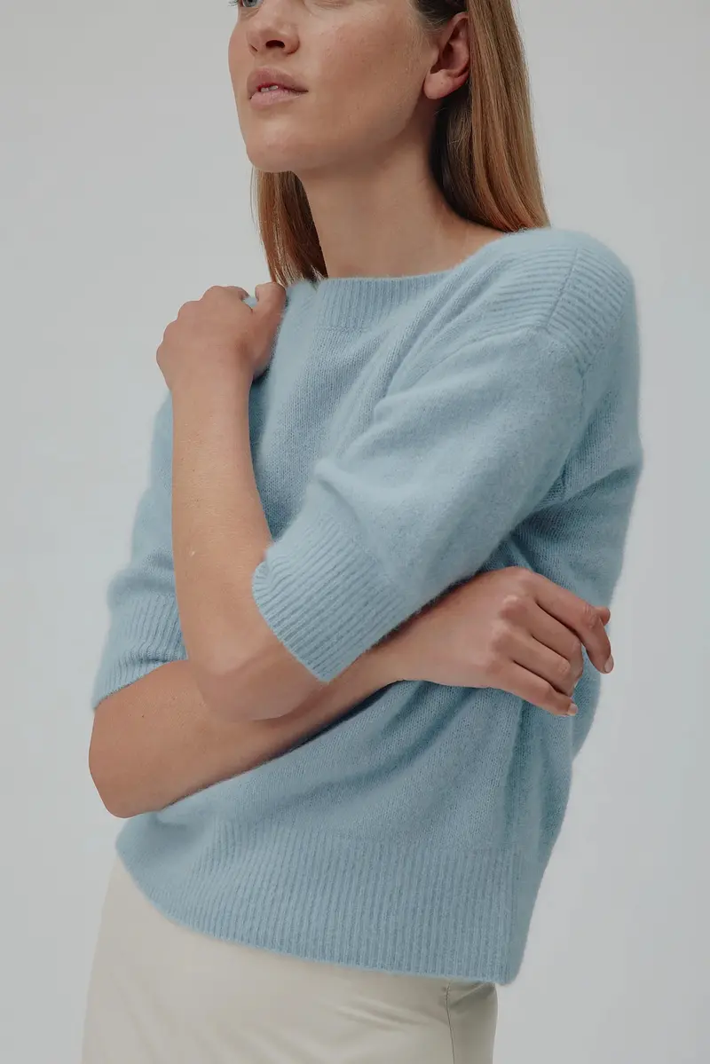 Moi Sky Blue