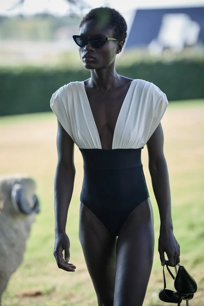 Monceau 1 Piece Swimsuit Cream & Black