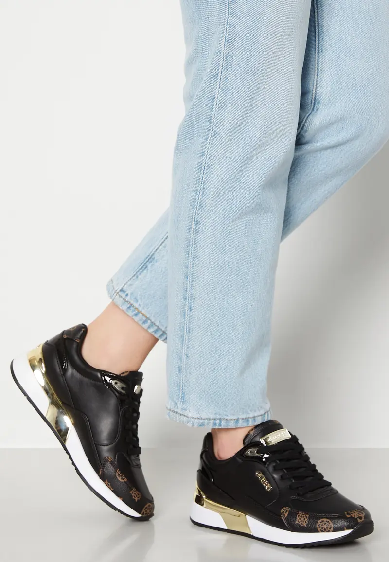 Moxea Act Leather Like