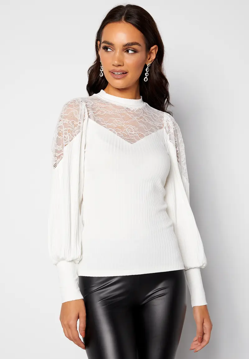 Nathalie lace puff top