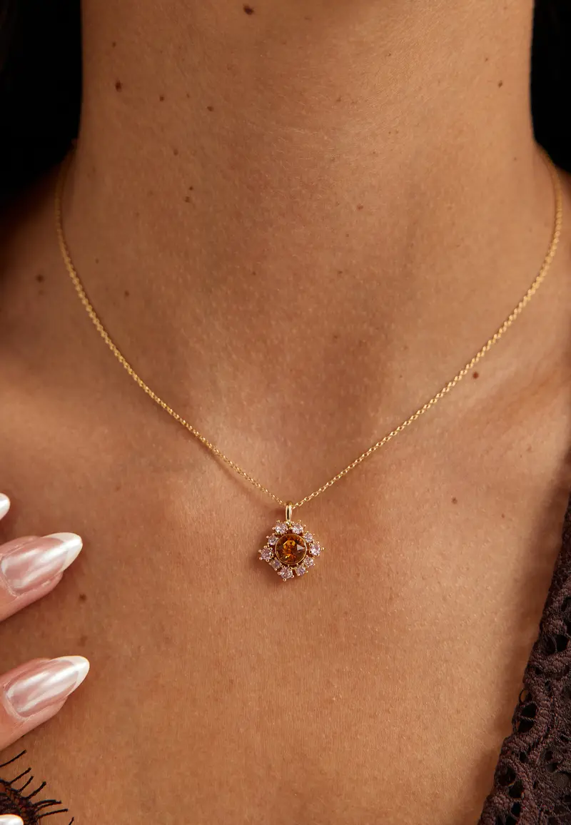 New Emily Necklace - Peaches