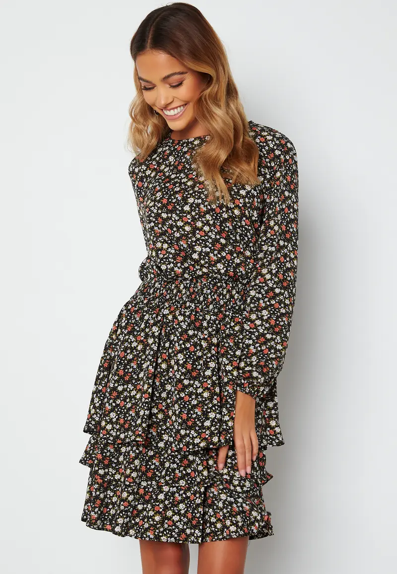Nicoline LS Dress