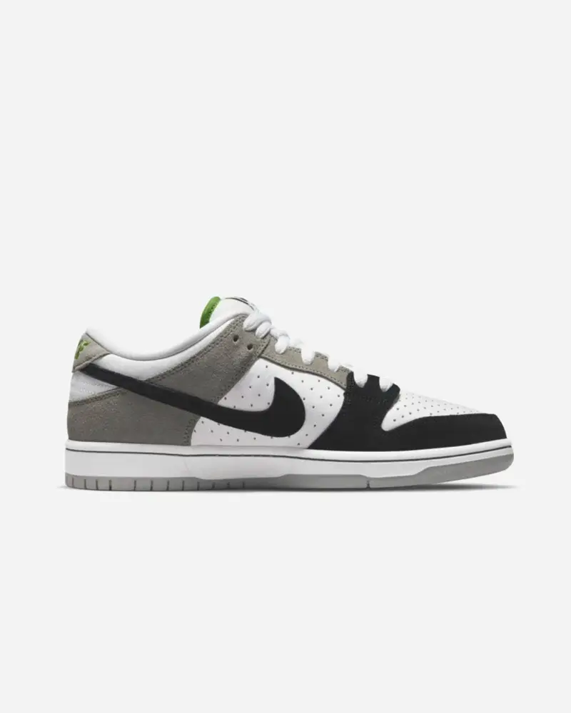Nike SB Dunk Low - Chlorophyll