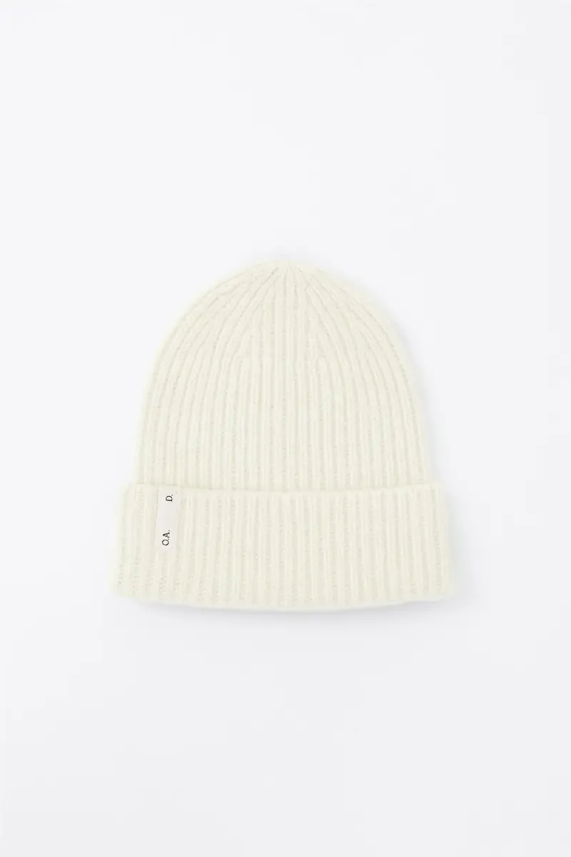 O.A.D Ribbed Beanie Offwhite