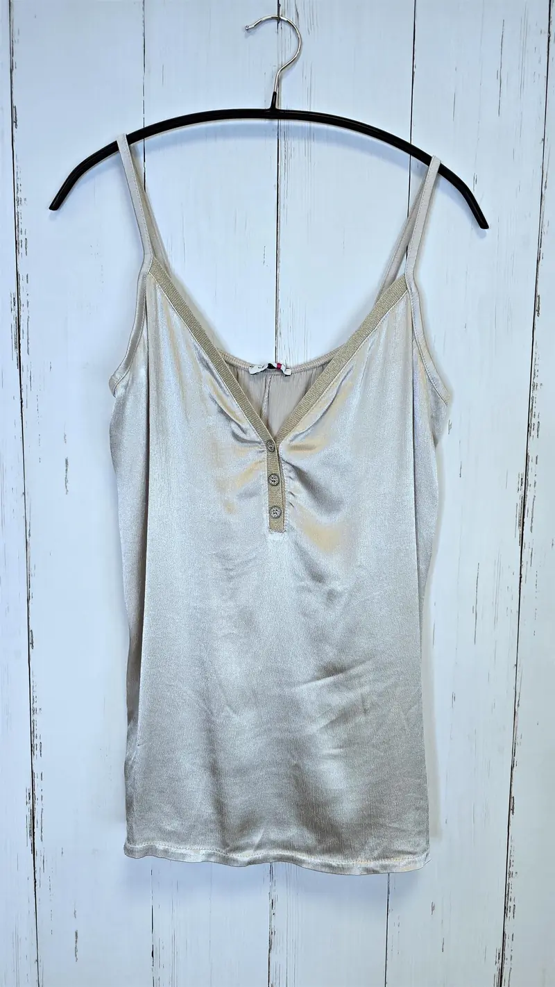 Olivia viskosetopp champagne beige