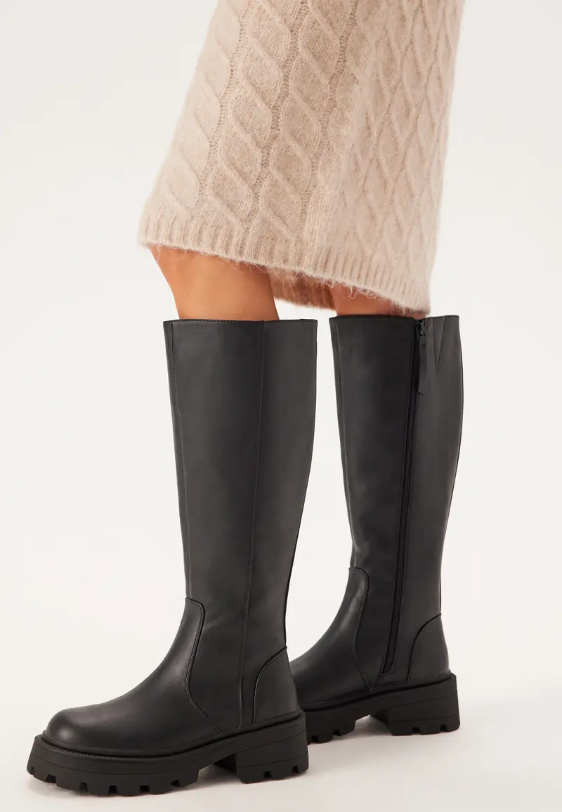 Onlbanyu-9 Pu High Chunky Boot