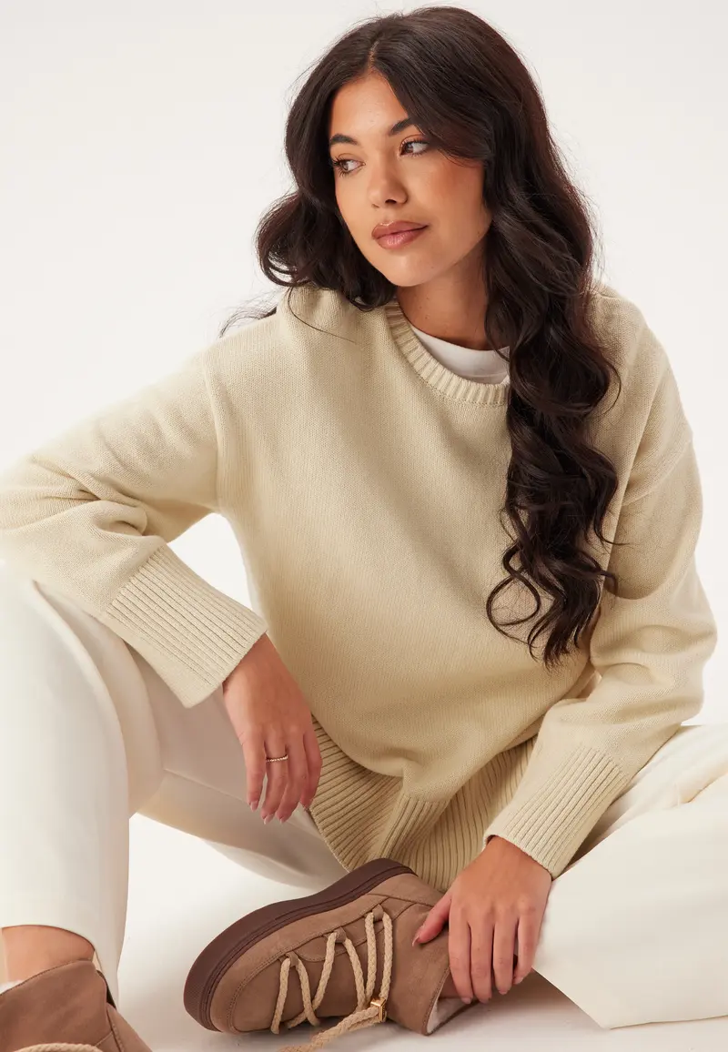 Pcava Ls O-neck Slit Knit