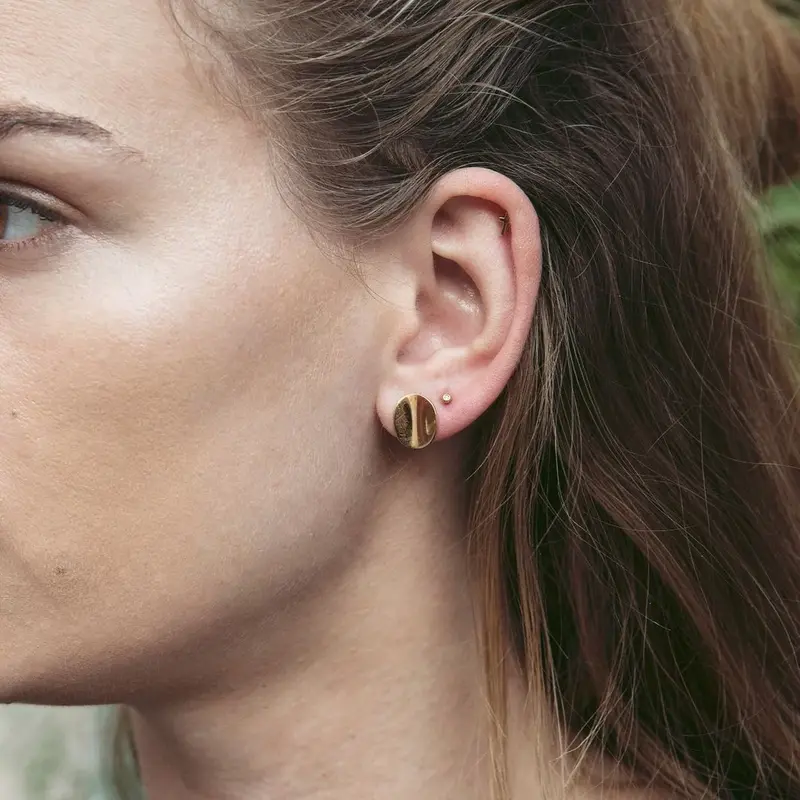 Pebble Mini Studs Gold
