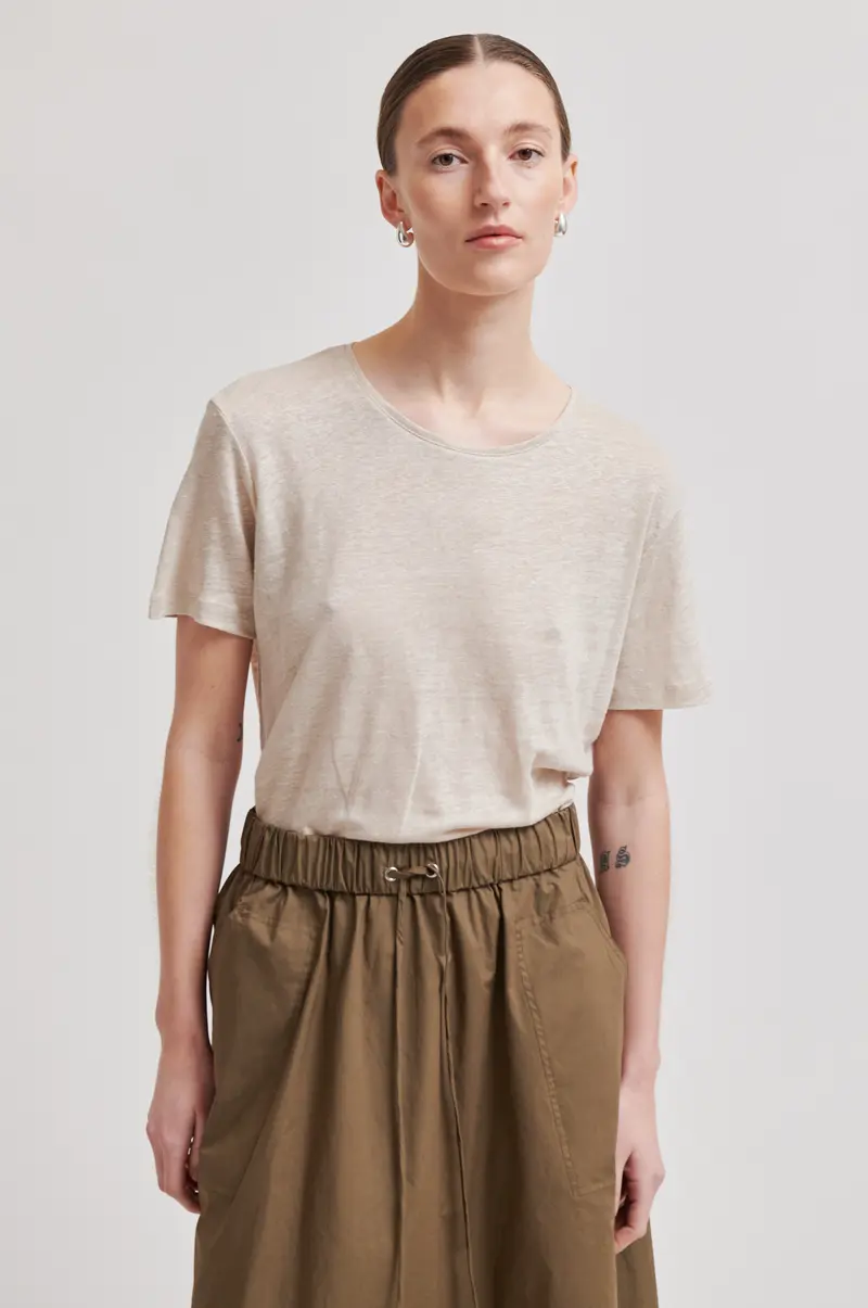 Peony O-Neck New Tee