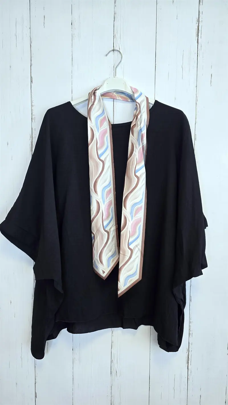 Poncho topp med skjerf svart