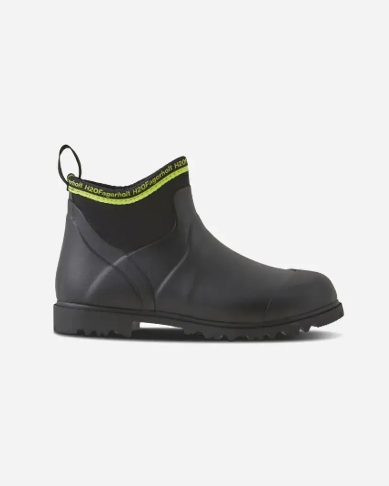 Raining Or Not - Black