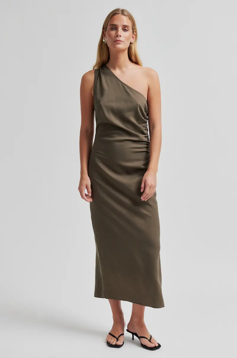 Refined One Shoulder Dress