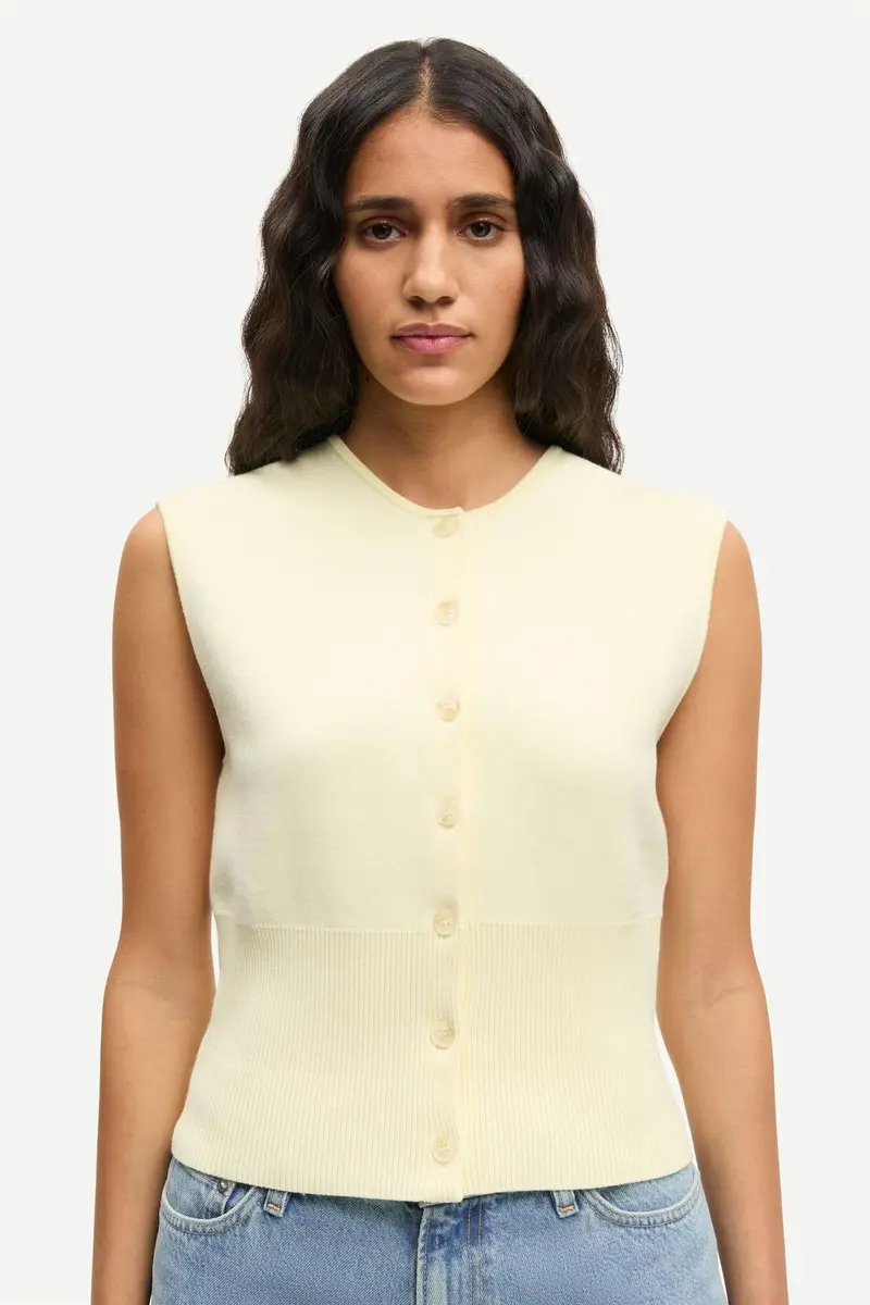 Saanne Top 15825