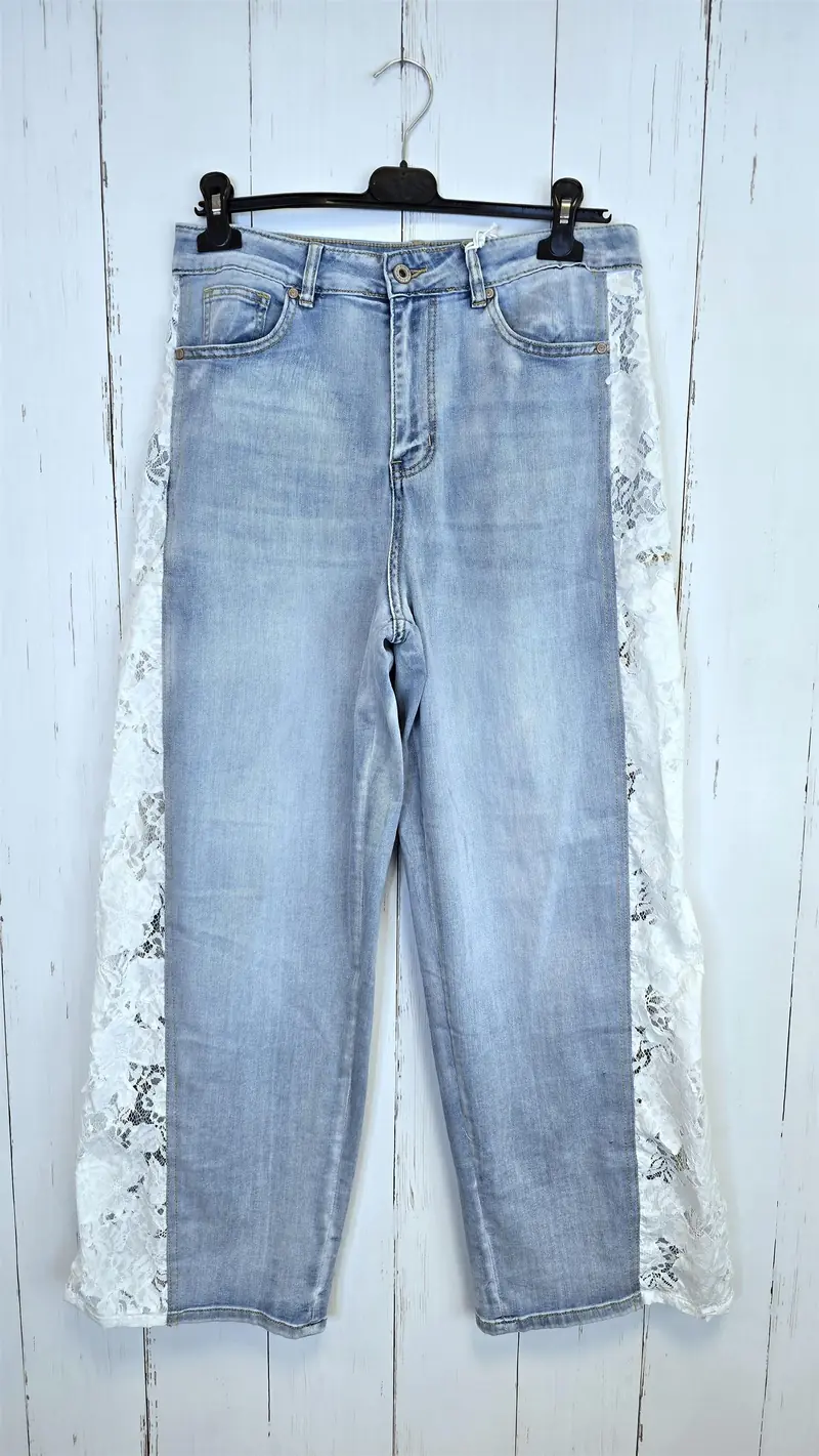 Sally jeans med blonder