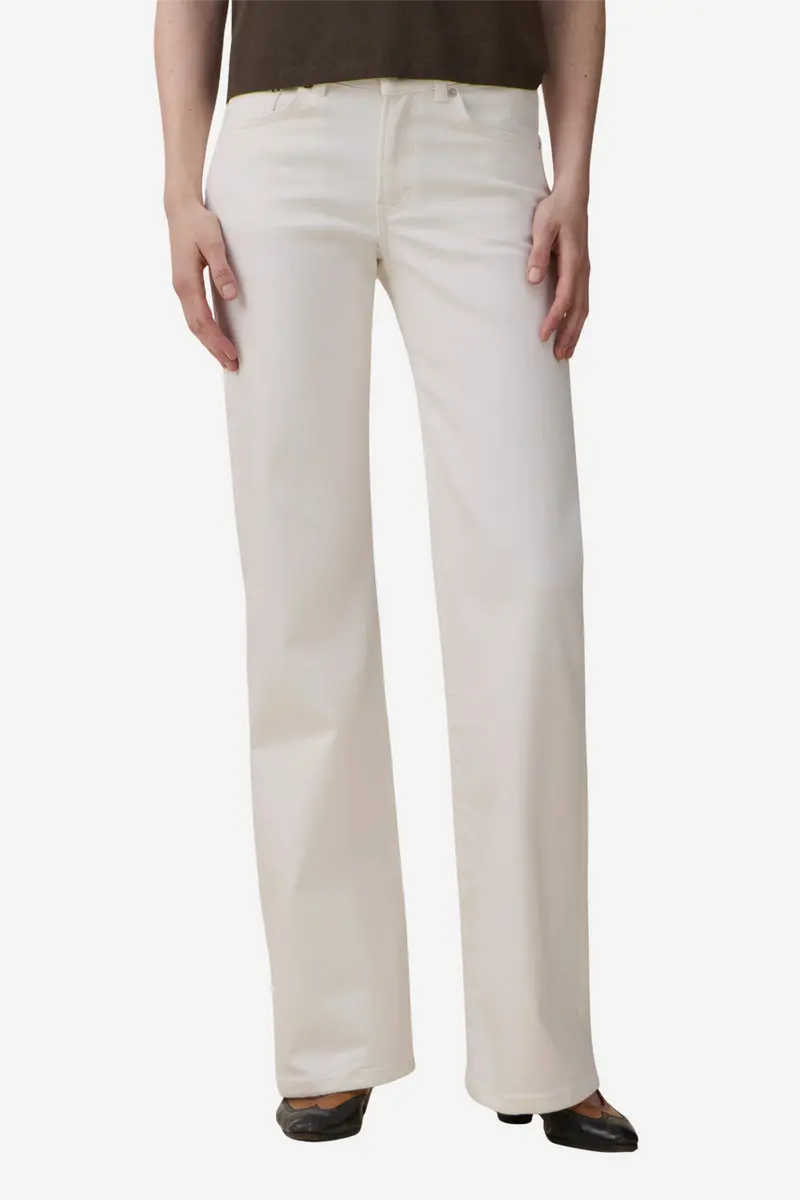 San Babila Natural White