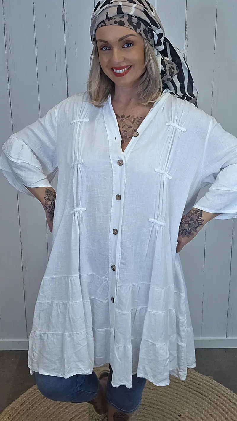 Sara Kjole hvit
