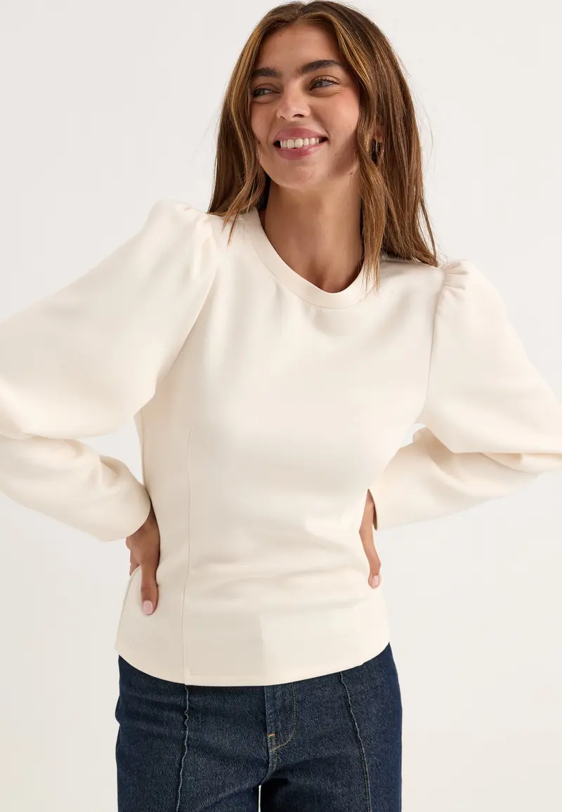 Shaped Puff Sleeve Top