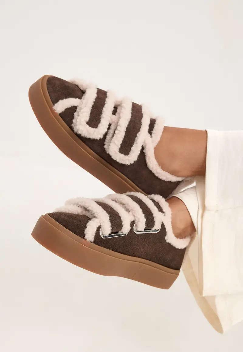 Shearling Low Velcro Sneaker