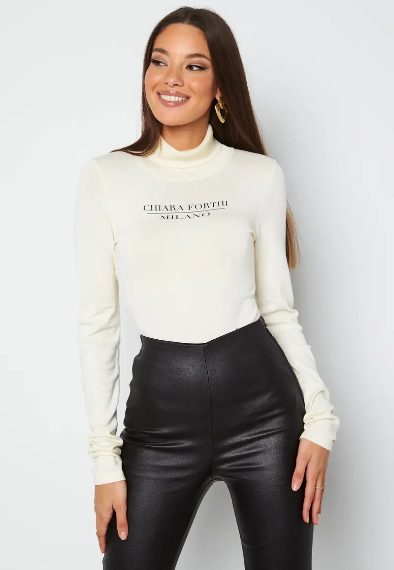 Sheilah logo polo sweater