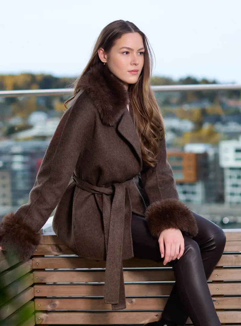Short fab coat Brown Mel.