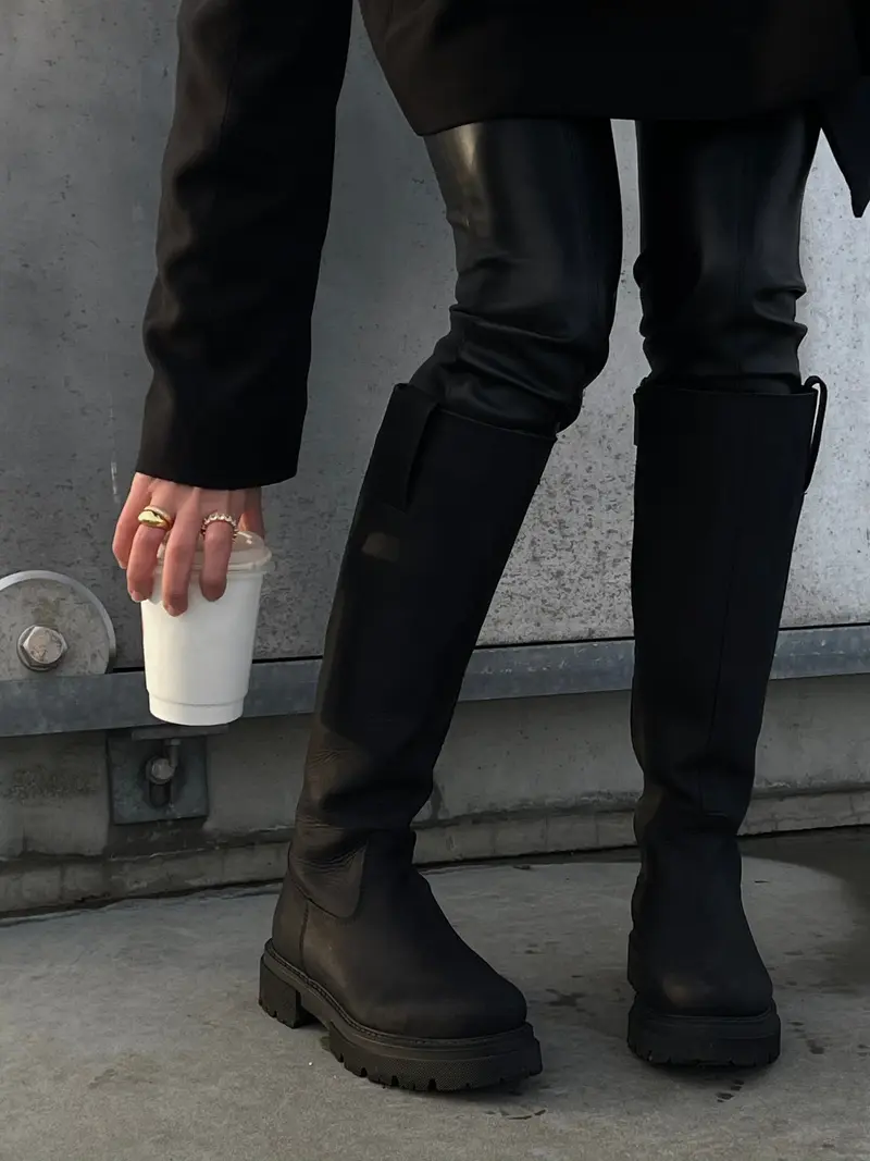 Skin Crazy Horse Boots