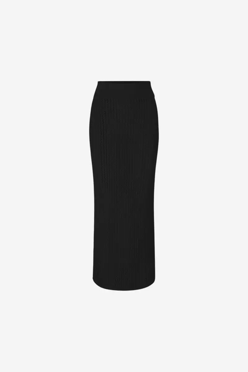Sky Crochet Skirt Black