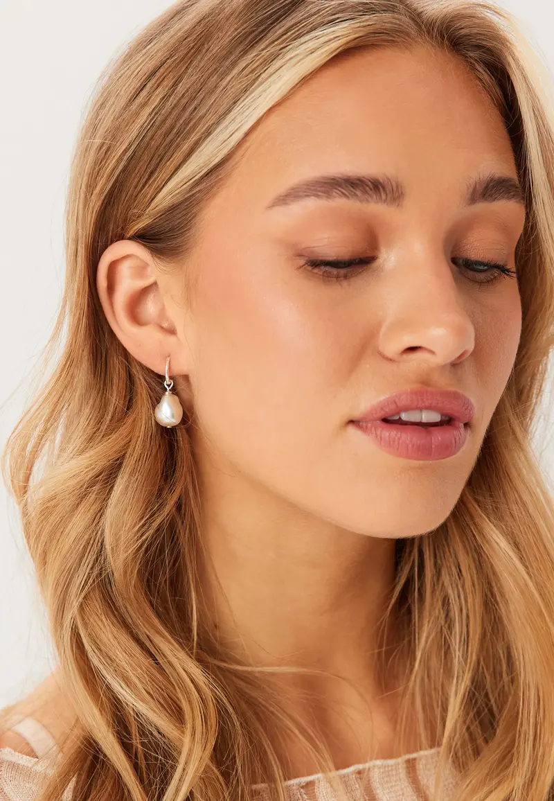 Sky Pearl Earrings Silver-plat