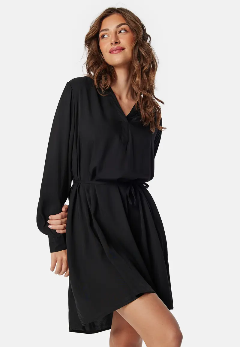 Slfmaddi Ls V-neck Short Dress