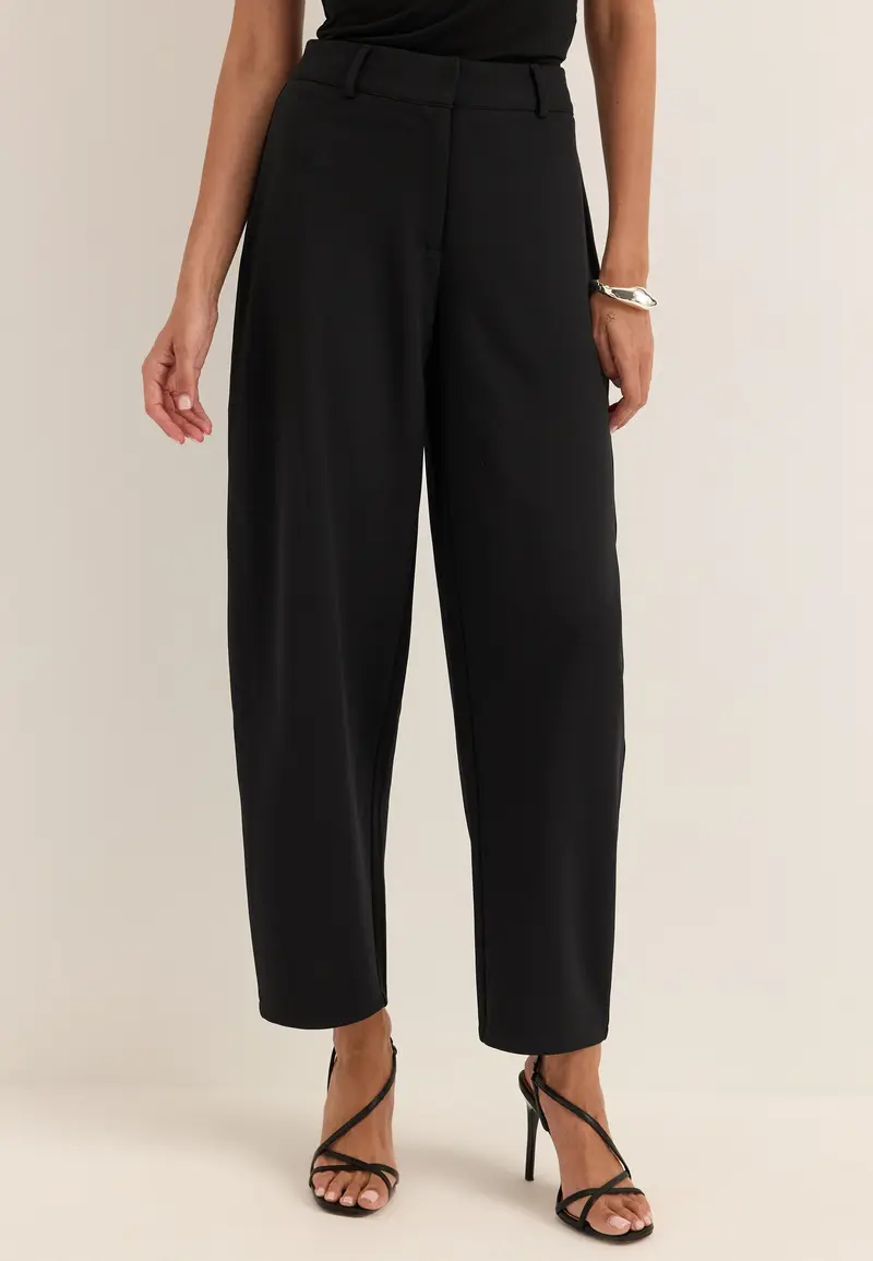 Soft Suit Barrel Trousers