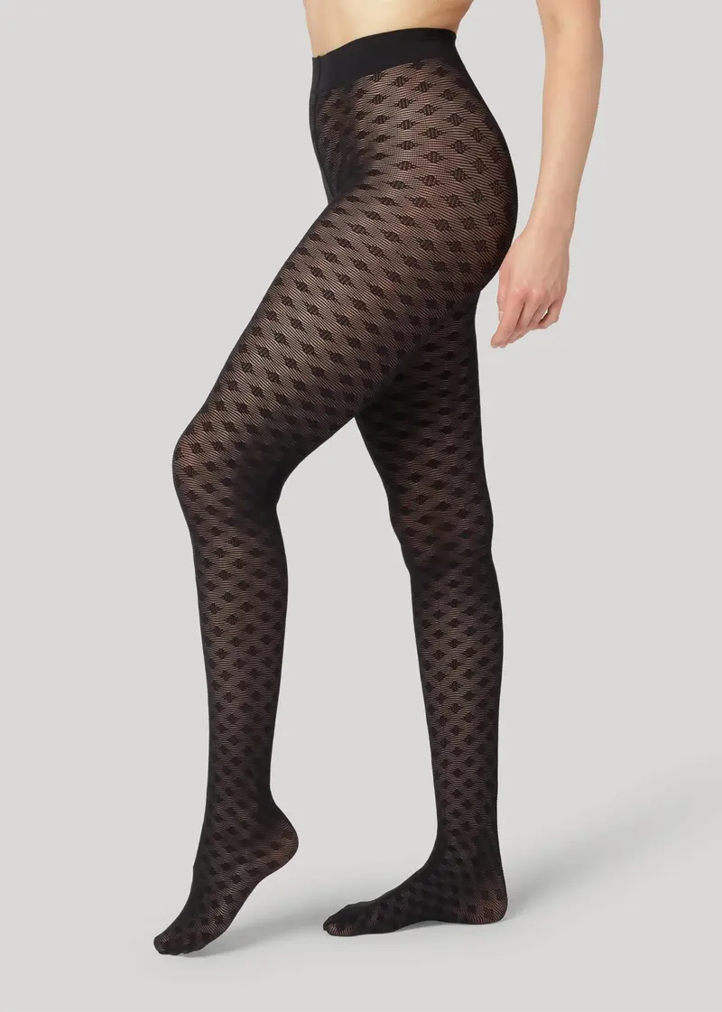 Sonja Harlequin hole pattern