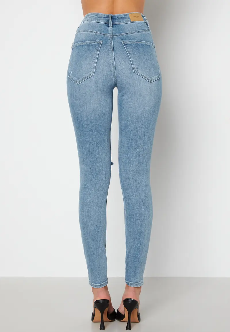 Sophia HR Skinny Jeans