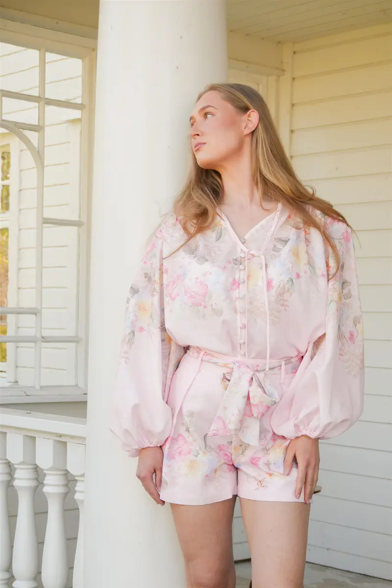 Spring Blouse - Rose Flower