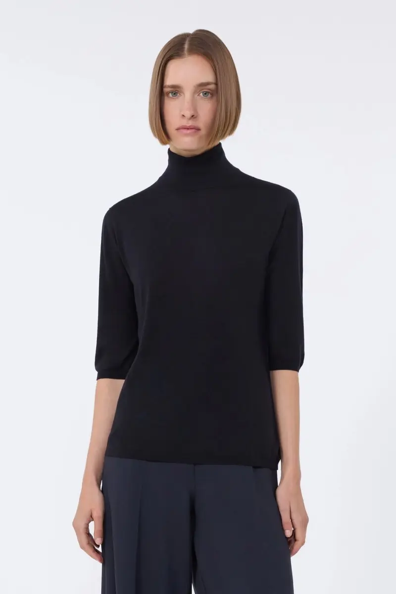 Stockinette-Stitched Wool Polo-Neck Sweater Ultramarine