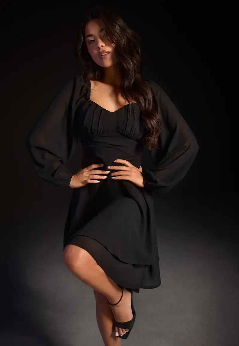 Sweetheart L/S Dress