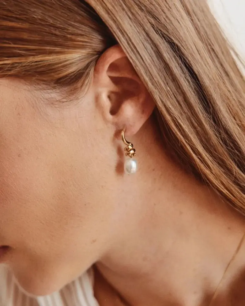 Swivel Earrings Pearl S Gold
