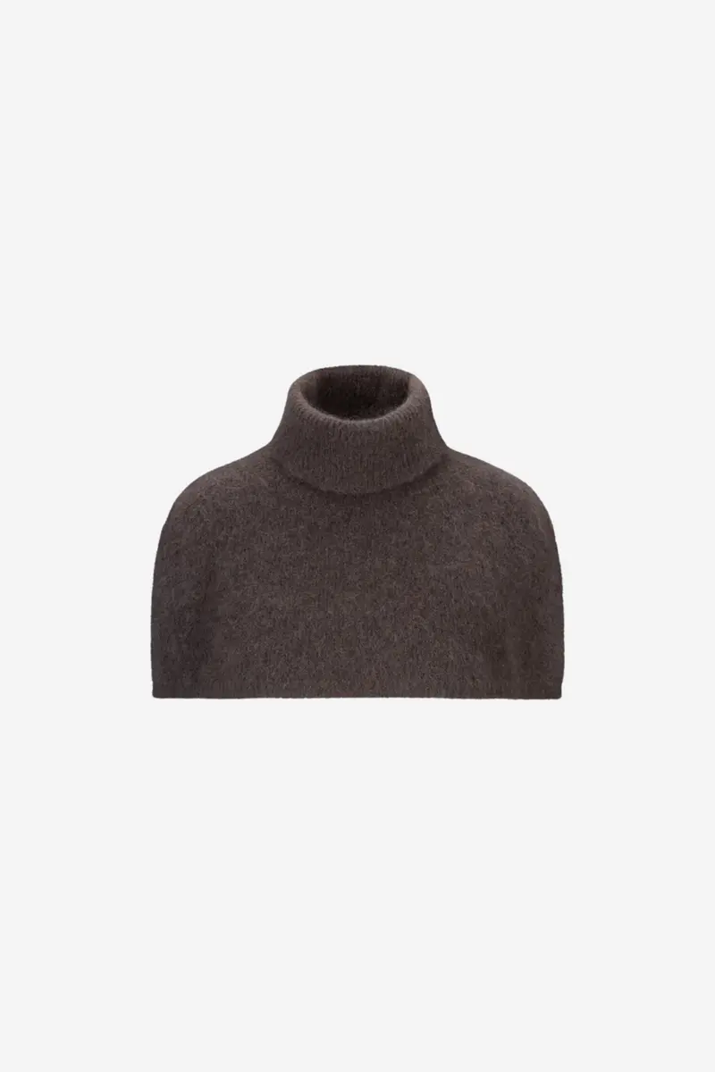 Sylvia Chunky Neck Dark Brown