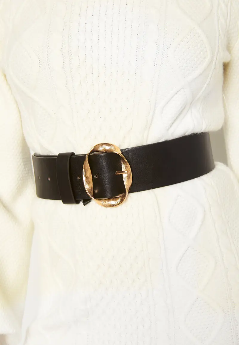 Talia belt