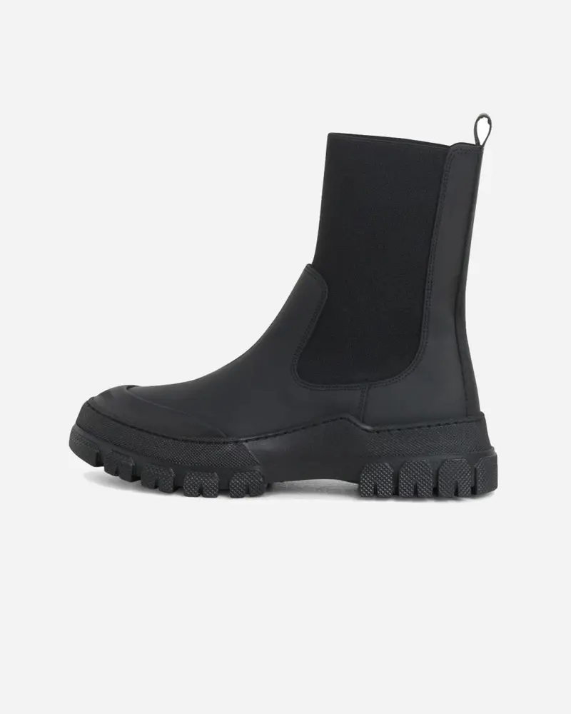 Twig Chelsea - Black Rubberised Leather