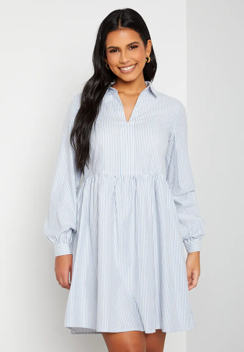 Tylla L/S V-Neck Short Dress