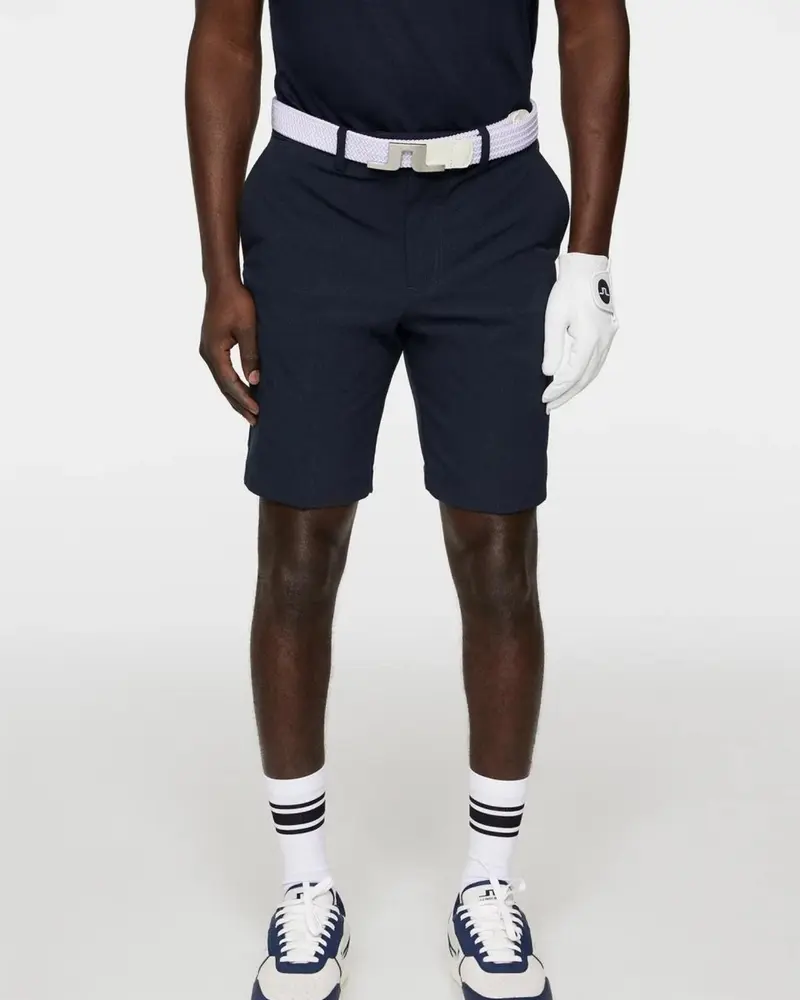 Vent tight golf shorts