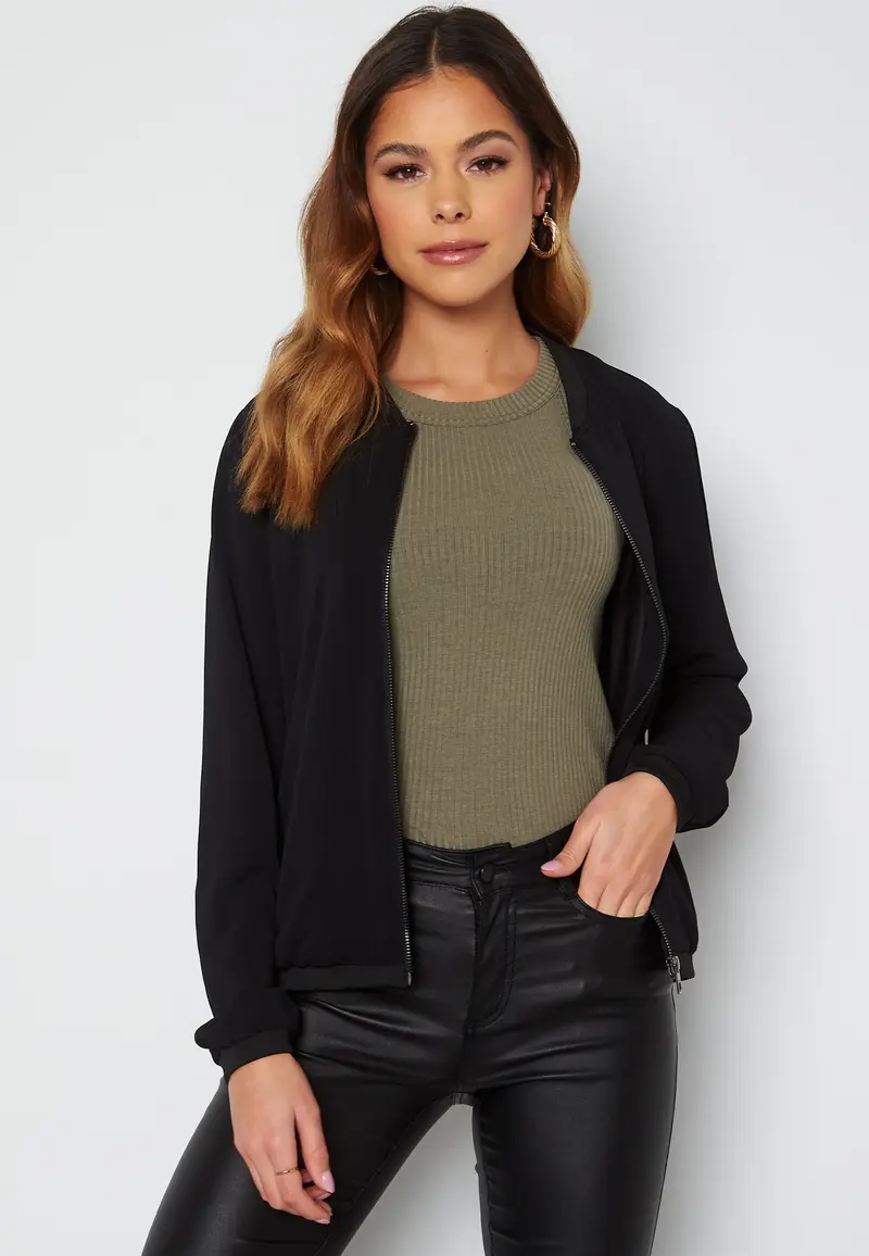 Vic Bomber Jacket