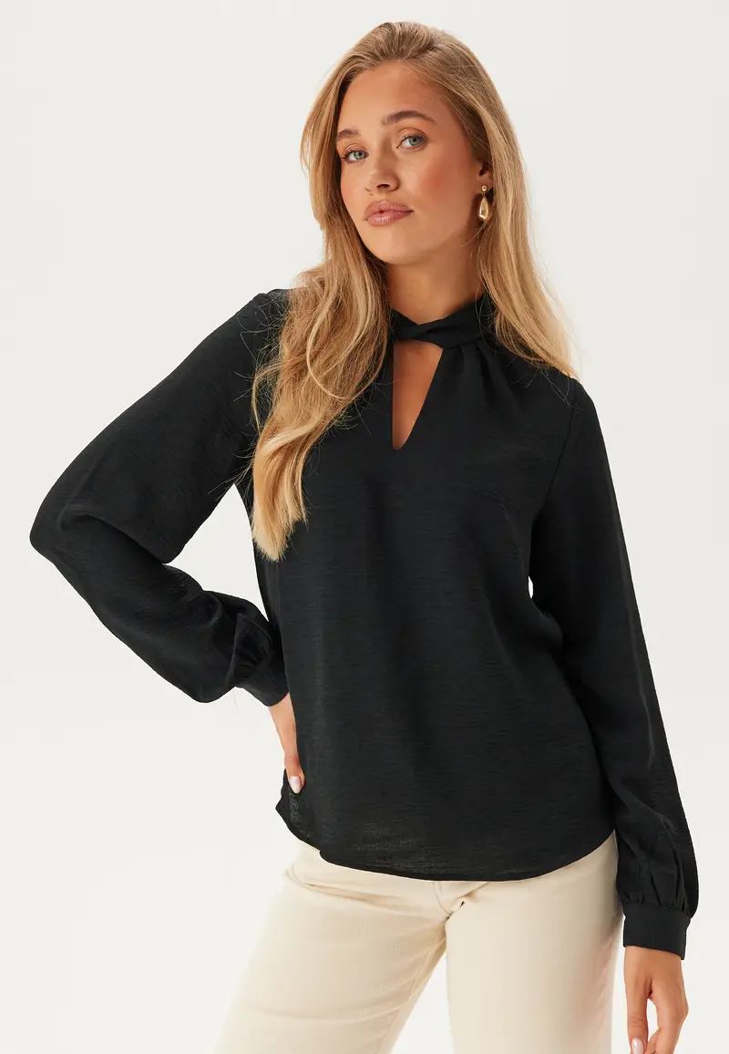 Visurashil High Neck L/S TOP T