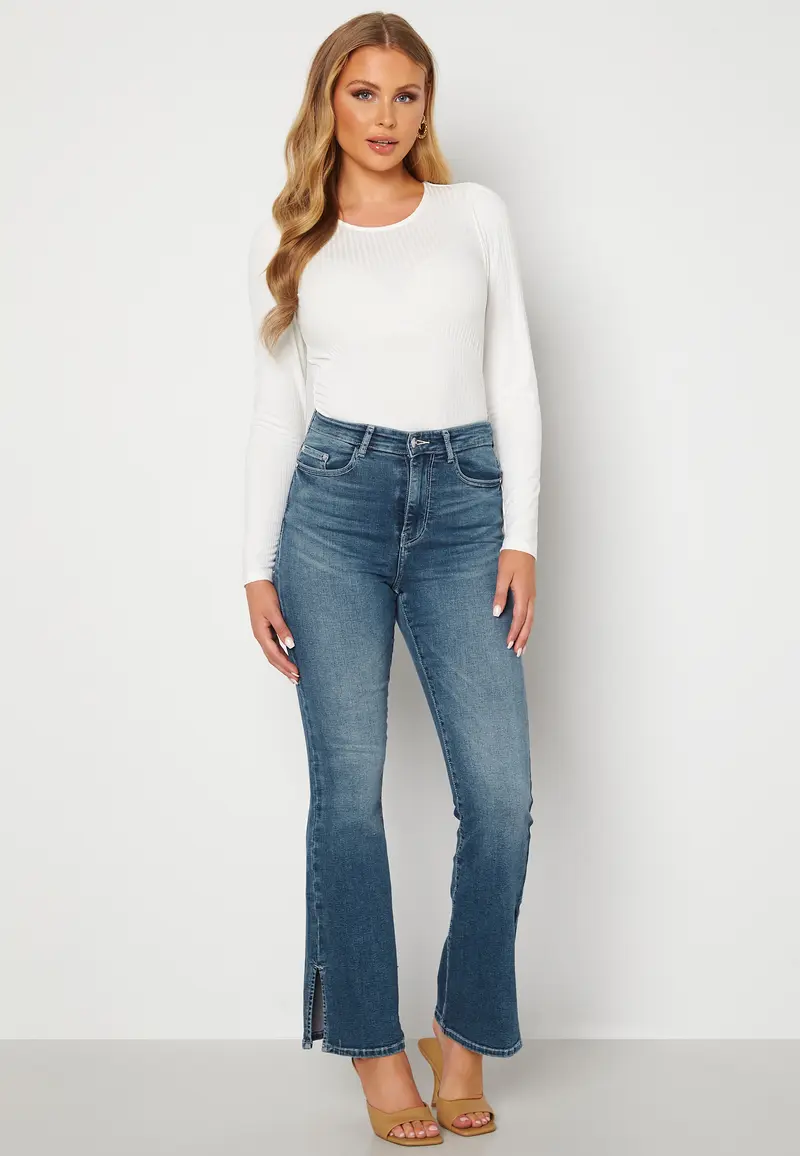Wendy side slit jeans