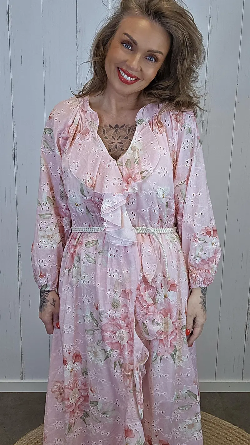 Wilma kjole med volanger Rosa