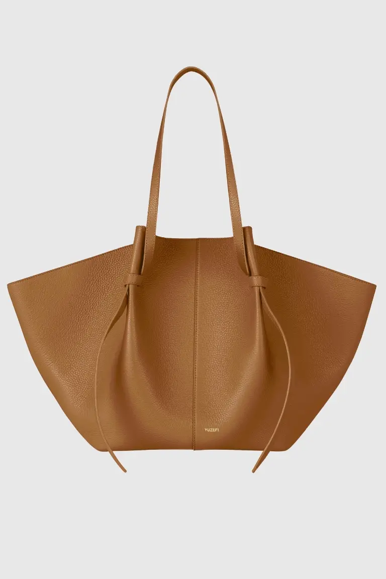 XL Mochi Pebble Grain Leather Hazel